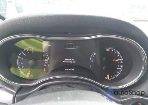 2018 Jeep Grand Cherokee Upland 4X4 из США, поврежденный, VIN 1C4RJFAG8JC352620